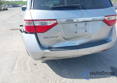 2011 Honda Odyssey Ex z USA, uszkodzony, nr VIN 5FNRL5H48BB030855